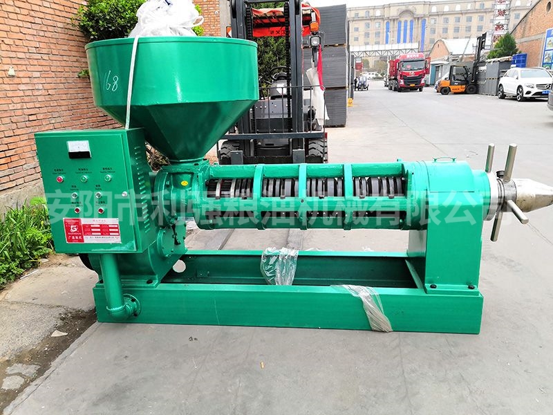 動(dòng)物油168型螺旋壓榨機